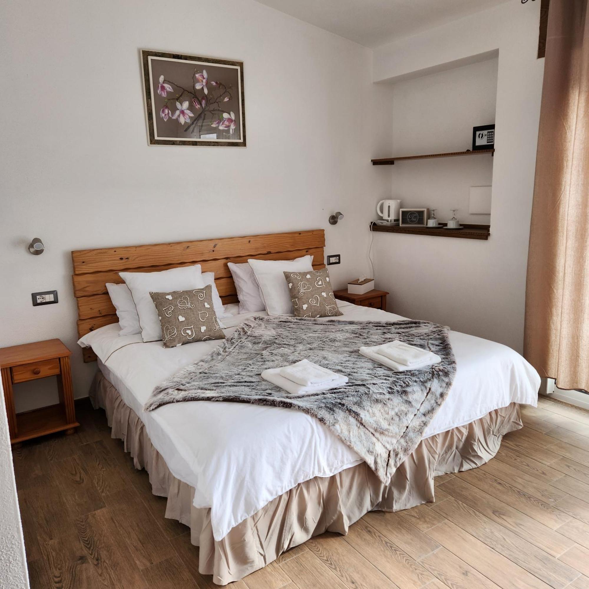 Hotel Iloghe Di Marras Loculi Zewnętrze zdjęcie